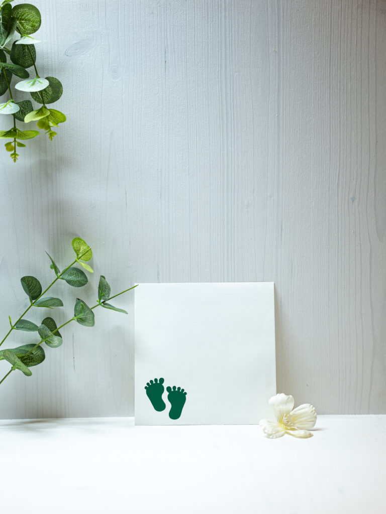 Carte de félicitations naissance Cyntia Créations — enveloppe assortie