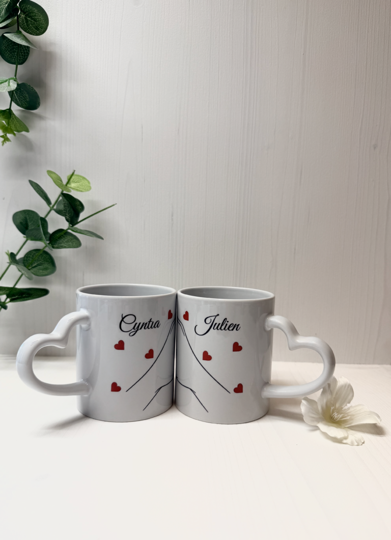Duo de tasses cœur personnalisé — Cyntia Créations