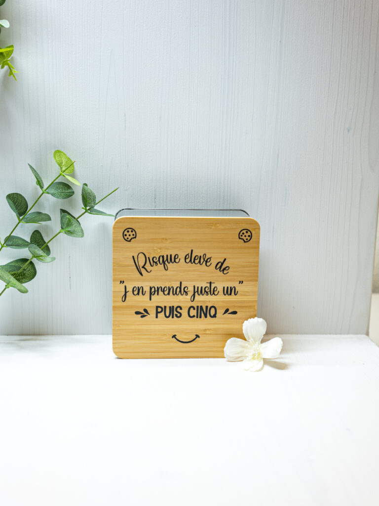 Boîte cadeau personnalisé — Cyntia Créations