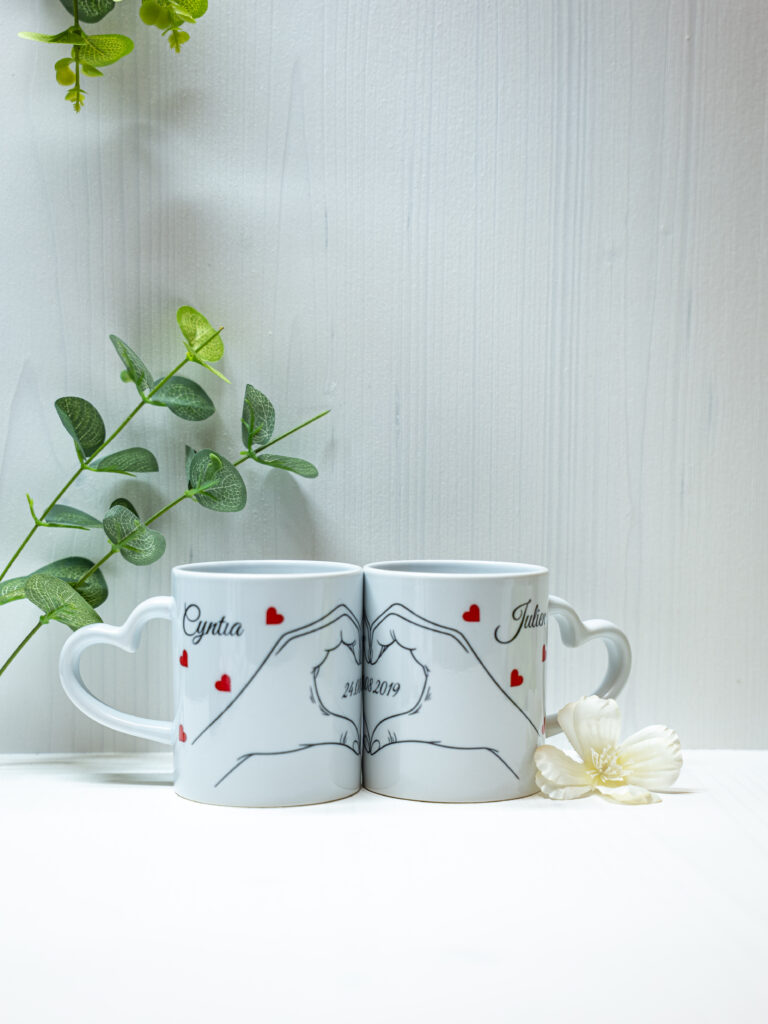 Duo de tasses cœur personnalisé — Cyntia Créations