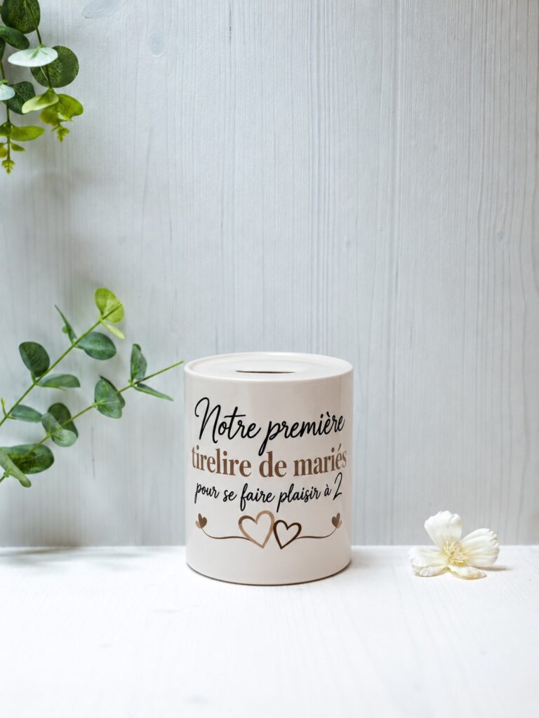 Création sur mesure Cyntia Créations — tirelire de mariés