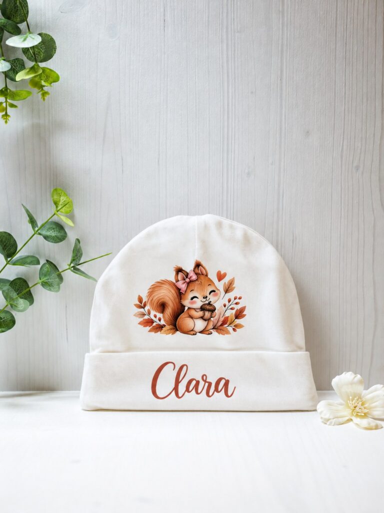 Création sur mesure Cyntia Créations — bonnet brodé au prénom